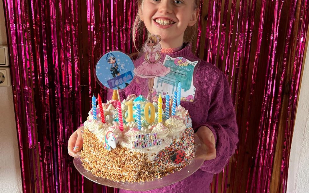 Ik ben een tiener hoera !!🎂🎁🎊